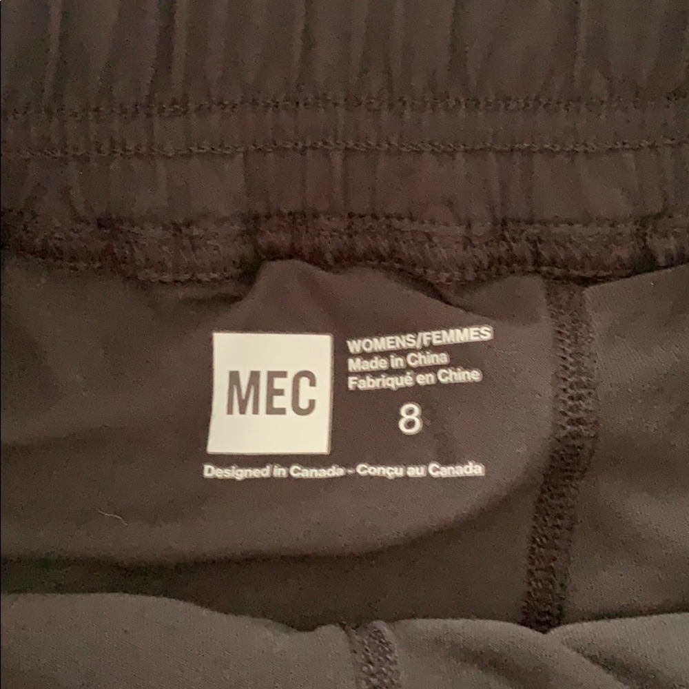 MEC Shorts - Picture 3 of 4